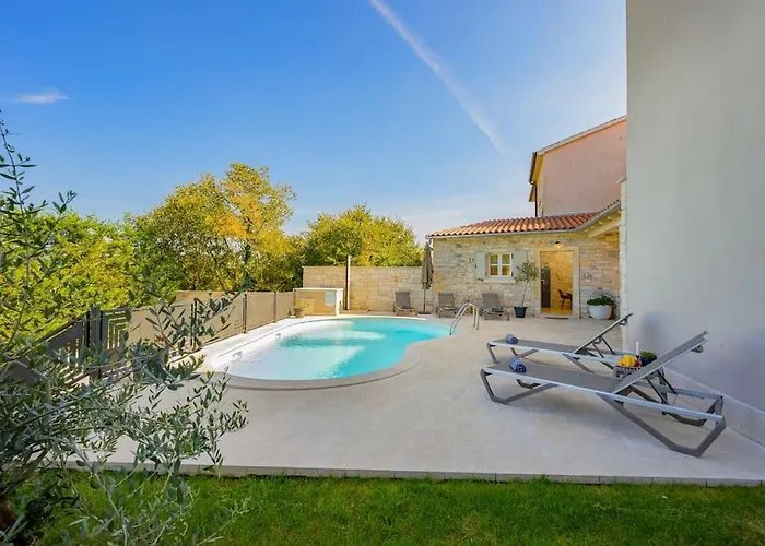 Onelia By Istrialux Vila Vodnjan