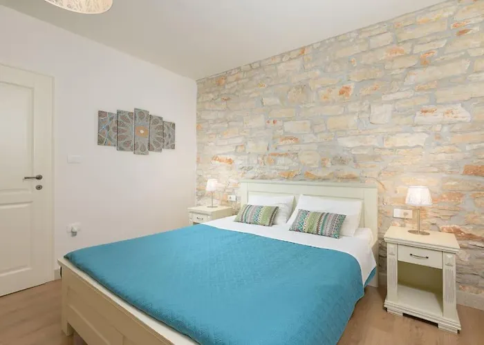 Onelia By Istrialux Vila